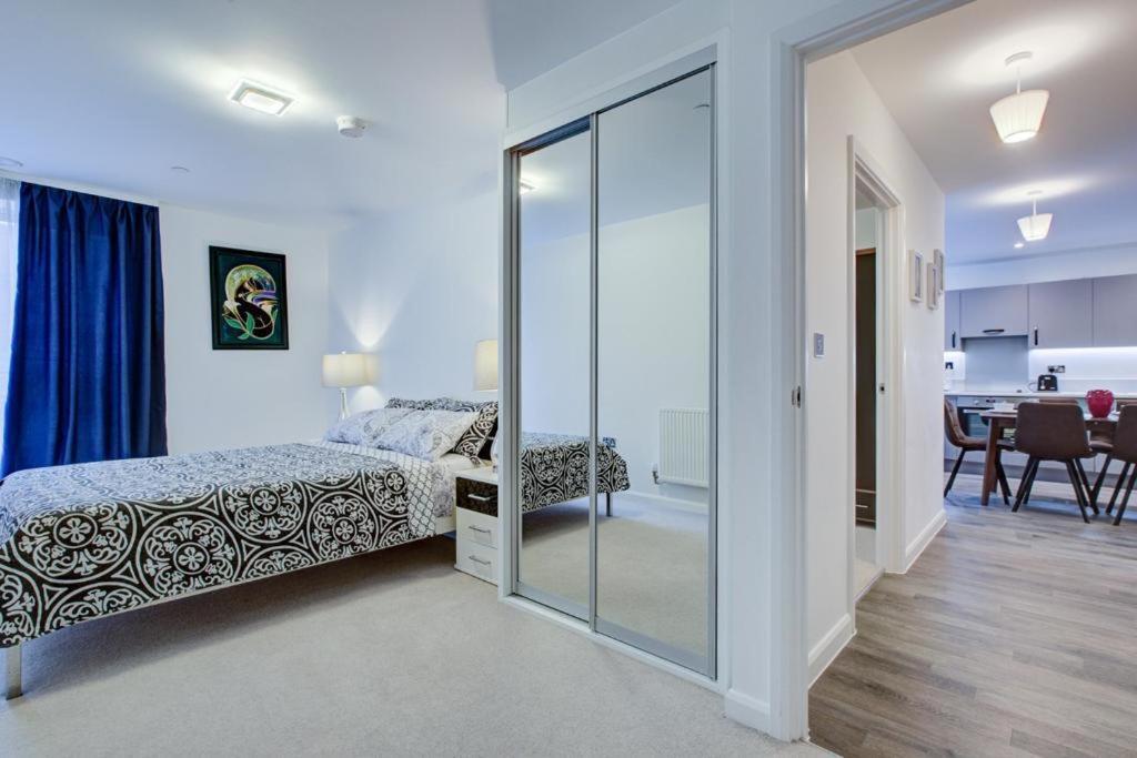 Ferienwohnung Luxury 2 Bed Flat In A New Block In East Acton London Exterior foto