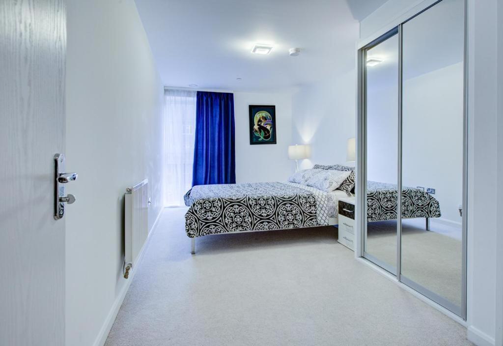 Ferienwohnung Luxury 2 Bed Flat In A New Block In East Acton London Exterior foto